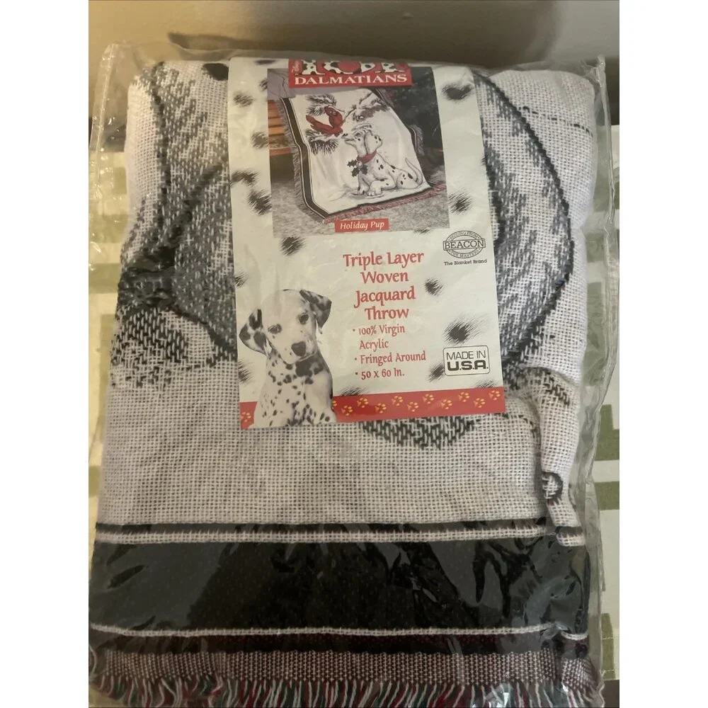 Disney 101 Dalmations Tapestry Blanket Knit Throw Beacon Vintage USA Christmas - Picture 5 of 6